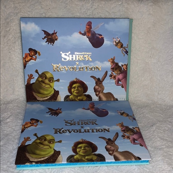 NWT Shrek x Revolution Makeup Palette - Picture 1 of 8